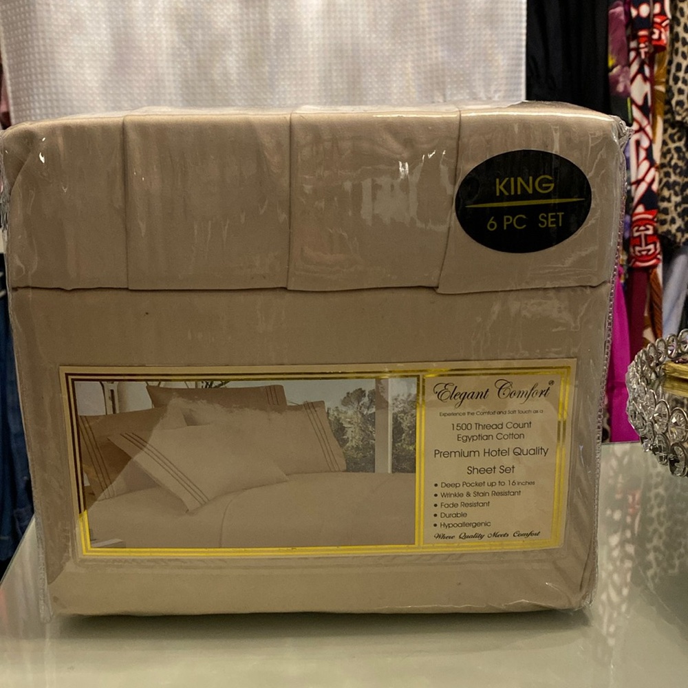 King size premium hotel quality sheet set. NWOT